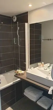Süit, 1 En Büyük (King) Boy Yatak, Sigara İçilmez