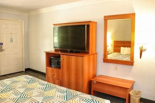 Standard Oda, 1 En Büyük (King) Boy Yatak, Sigara İçilmez, Buzdolabı ve Mikrodalga