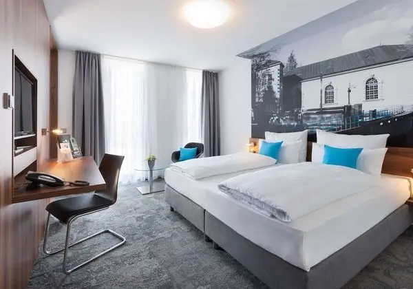 Standard Oda, 1 Çift Kişilik Yatak (Converts to 2 Twin Beds)