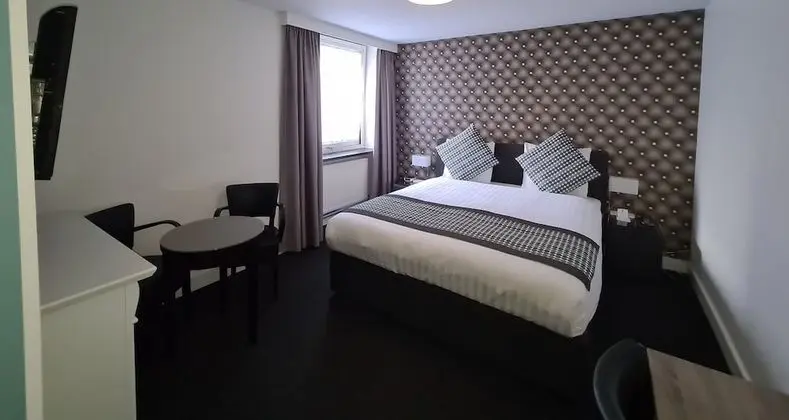 Business Oda, 2 Tek Kişilik Yatak, Sigara İçilmez