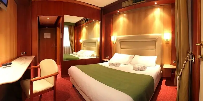 Classic Oda, 1 En Büyük (King) Boy Yatak