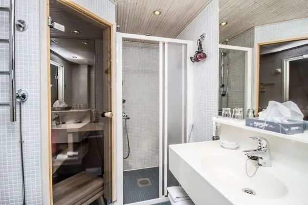 Standard Oda, 1 En Büyük (King) Boy Yatak, Sigara İçilmez, Sauna