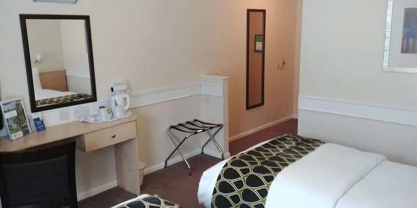 Standard Oda, 2 Tek Kişilik Yatak, Engellilere Uygun, Sigara İçilmez