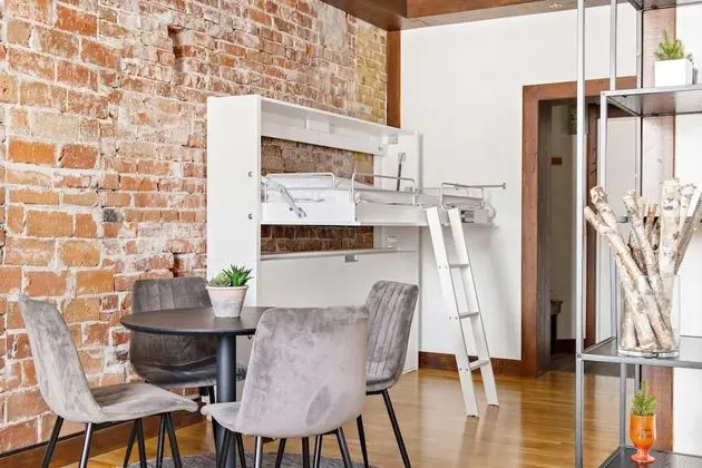 Junior Süit, 1 En Büyük (King) Boy Yatak, Sigara İçilmez, Sıcak Su Küveti