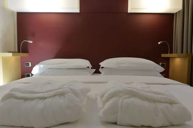 Junior Süit, 1 En Büyük (King) Boy Yatak