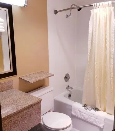 Standard Oda, 1 Büyük (Queen) Boy Yatak, Sigara İçilmez, Mikrodalga