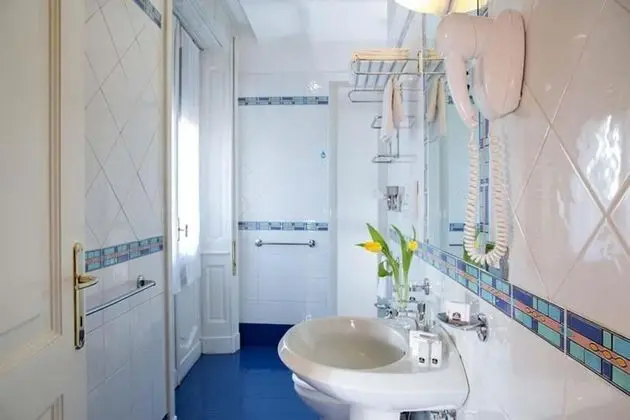 Comfort Oda, 1 Büyük (Queen) Boy Yatak