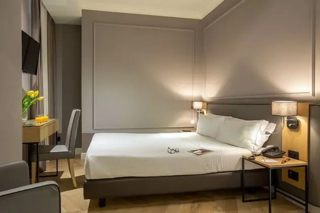 Superior Oda, 1 Büyük (Queen) Boy Yatak