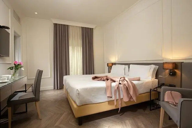 Superior Oda, 1 Büyük (Queen) Boy Yatak