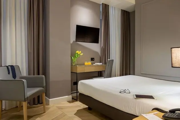 Superior Oda, 1 Büyük (Queen) Boy Yatak