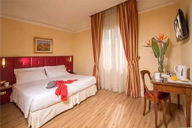 Superior Oda, 1 Büyük (Queen) Boy Yatak