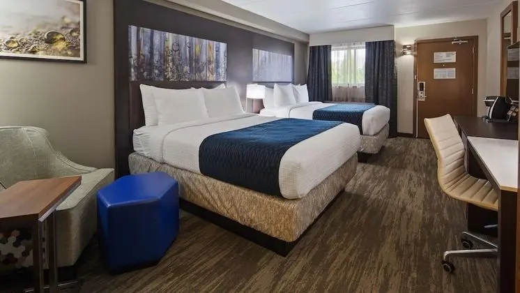 Standard Oda, 2 Büyük (Queen) Boy Yatak, Sigara İçilmez, Buzdolabı ve Mikrodalga (Walk-in Shower)
