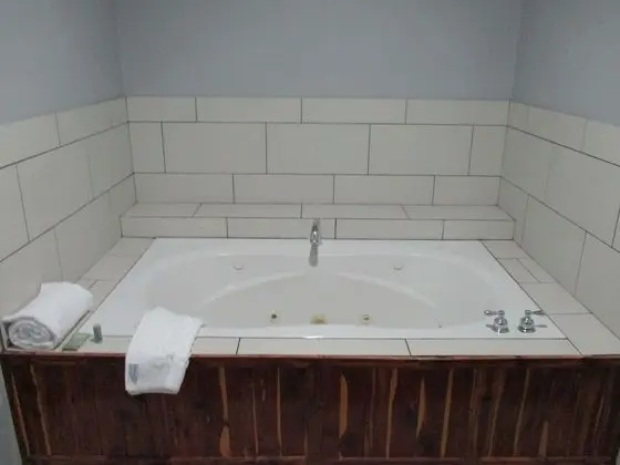Süit, 1 En Büyük (King) Boy Yatak ve Çekyat, Sigara İçilmez, Sıcak Su Küveti (with Sofabed)