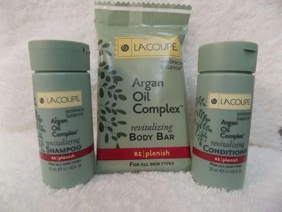 Standard Oda, 1 En Büyük (King) Boy Yatak, Sigara İçilmez, Buzdolabı ve Mikrodalga