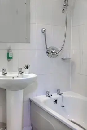Family Oda, 1 En Büyük (King) Boy Yatak, Sigara İçilmez