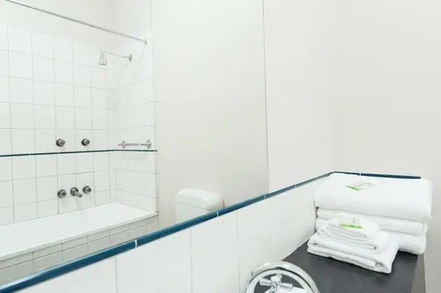Standard Oda, Küvet (Standard Triple Room)