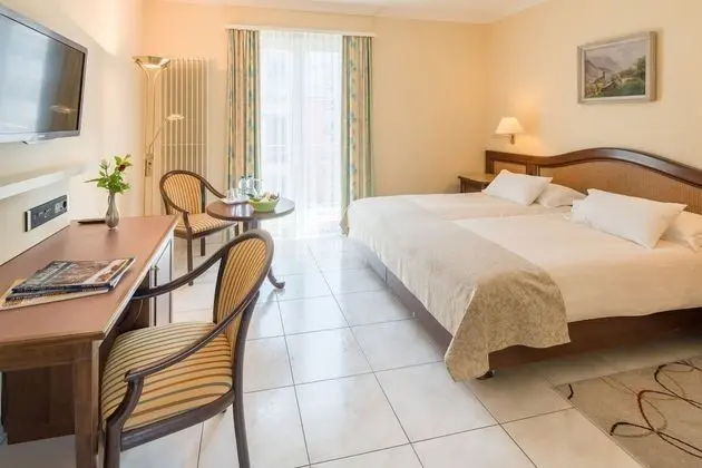 Executive Oda, 2 Tek Kişilik Yatak, Kısmi Göl Manzaralı (Balcony)