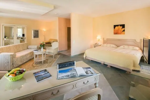 Süit, 1 Çift Kişilik Yatak ve Çekyat (with Sofabed)