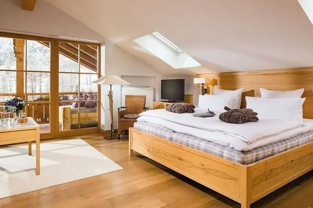 Deluxe Stüdyo Süit, Şömine (Juniorsuite Königskerze)