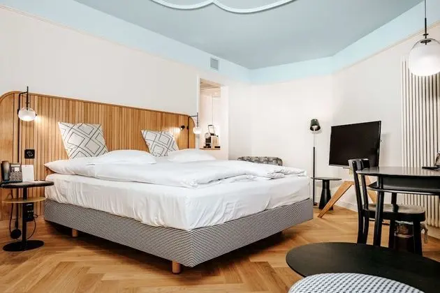 Deluxe Oda, 1 Çift Kişilik Yatak ve Çekyat, Buzdolabı (with Sofabed)