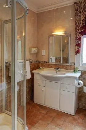 Standard Oda, Sigara İçilmez (1 Double Bed)