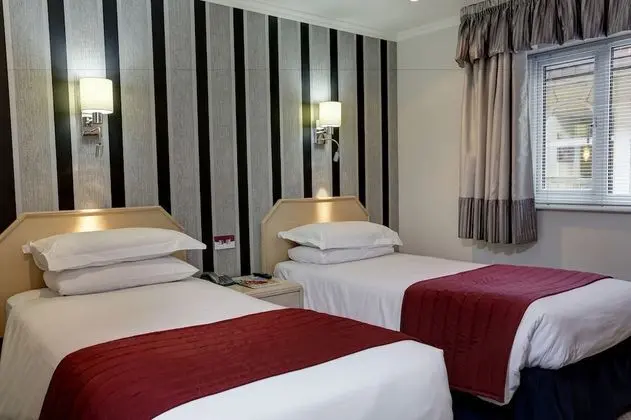Standard Oda, Sigara İçilmez (2 Twin Beds)