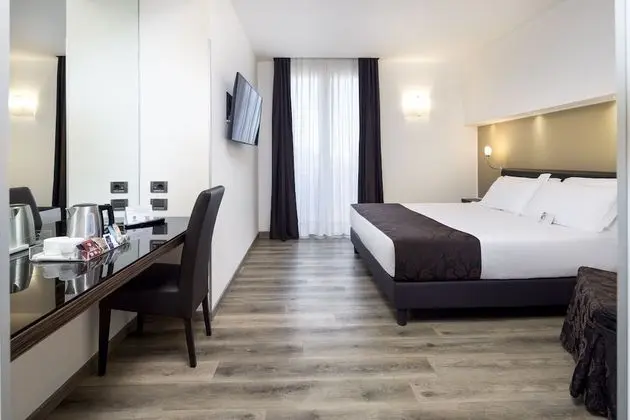 Superior Oda, 1 En Büyük (King) Boy Yatak, Sigara İçilmez