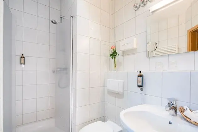 Standard Oda, 1 Tek Kişilik Yatak
