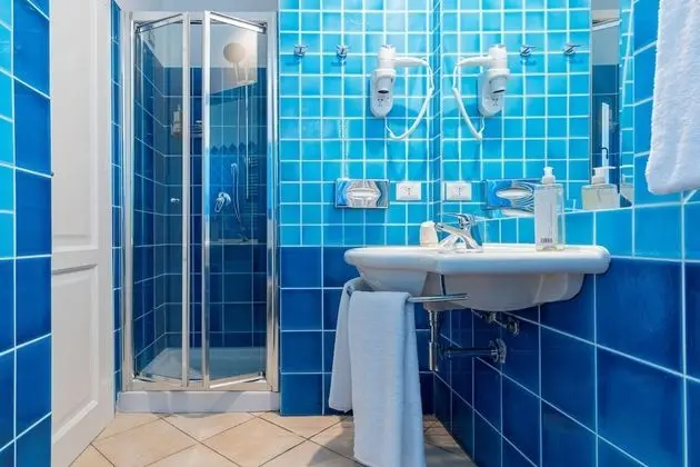 Comfort Oda, 1 Büyük (Queen) Boy Yatak, Sigara İçilmez