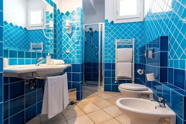 Standard Oda, 1 Büyük (Queen) Boy Yatak, Sigara İçilmez