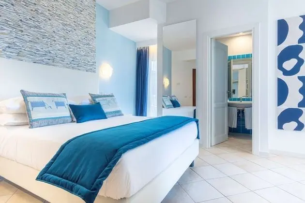 Superior Oda, 1 Büyük (Queen) Boy Yatak, Sigara İçilmez, Balkon