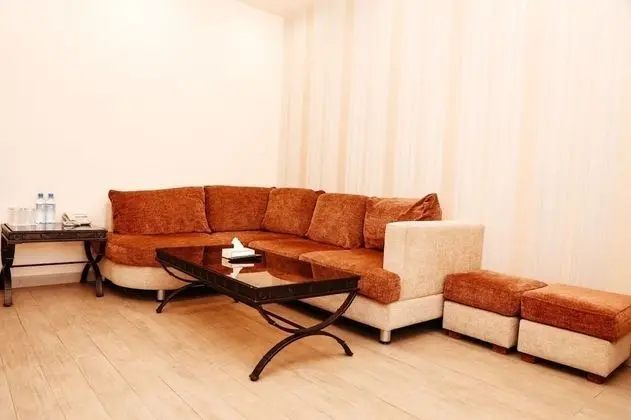 Süit, 1 Büyük (Queen) Boy Yatak, Göl Manzaralı (Two Floor Suite)