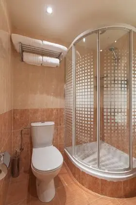 Süit, 1 Büyük (Queen) Boy Yatak, Göl Manzaralı (Two Floor Suite)