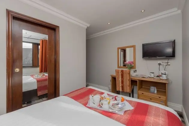 Standard Oda, 1 Çift Kişilik Yatak, Sigara İçilmez (Shower Only;Small Room)