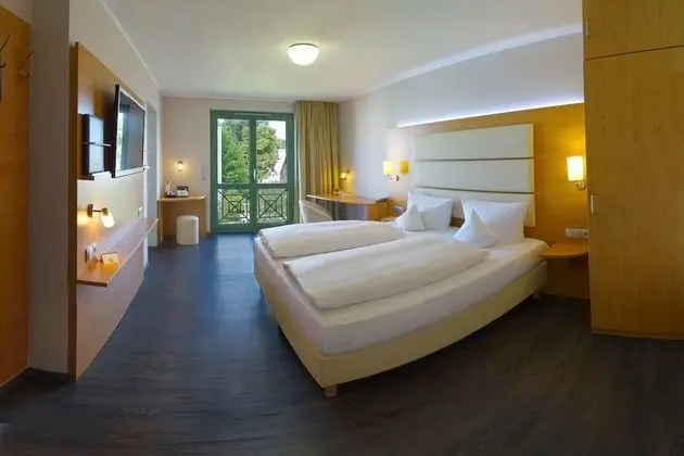 Comfort Oda, 1 Çift Kişilik Yatak (Converts to 2 Twin Beds)
