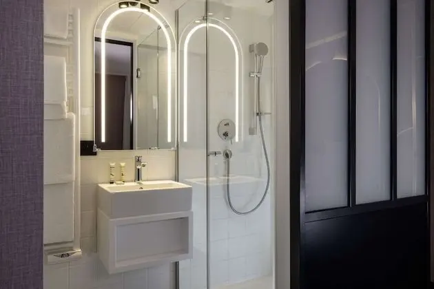 Executive Oda, 1 Büyük (Queen) Boy Yatak, Sigara İçilmez (Larger Room)