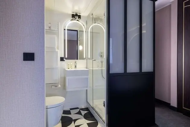 Executive Oda, 1 Büyük (Queen) Boy Yatak, Sigara İçilmez (Larger Room)