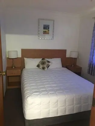 Tek Büyük Yataklı Oda, Balkon
