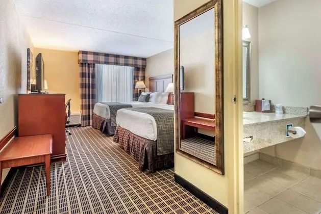 Standard Oda, 2 Büyük (Queen) Boy Yatak, Buzdolabı