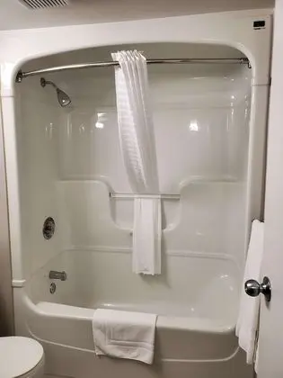 Standard Oda, 1 En Büyük (King) Boy Yatak ve Çekyat, Sigara İçilmez (with Sofabed)