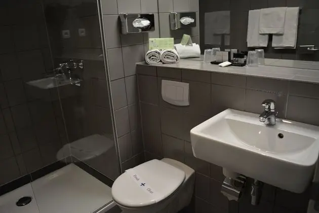 Standard Oda, 1 Çift Kişilik Yatak, Sigara İçilmez