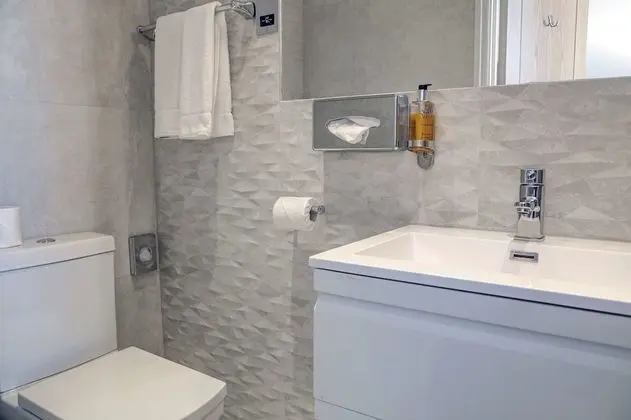 Standard Oda, 1 Çift Kişilik Yatak, Sigara İçilmez