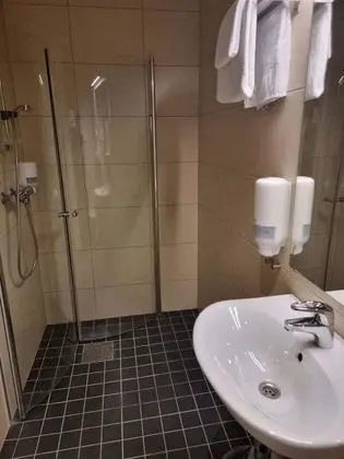 Basic İki Ayrı Yataklı Oda