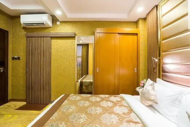 Deluxe Oda, 1 Büyük (Queen) Boy Yatak, Sigara İçilmez, Şehir Manzaralı