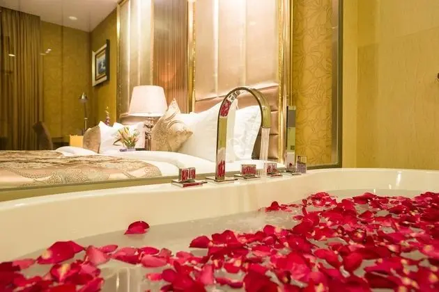 Executive Oda, 1 En Büyük (King) Boy Yatak, Sigara İçilmez, Şehir Manzaralı
