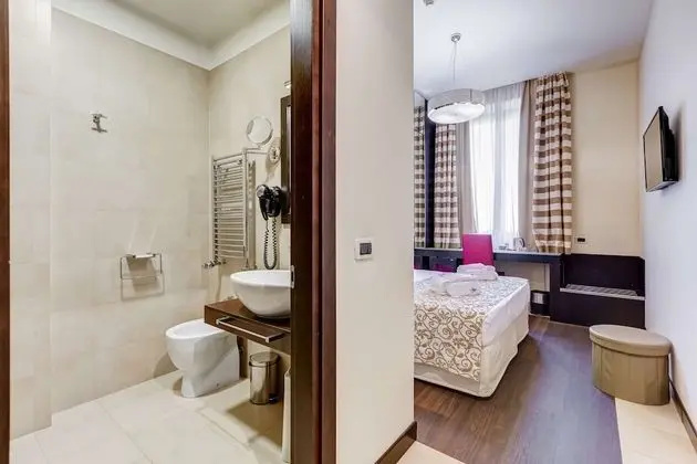 Standard Oda, 1 Büyük (Queen) Boy Yatak