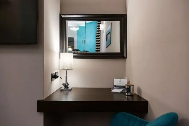 Süit, 1 En Büyük (King) Boy Yatak, Sıcak Su Küveti