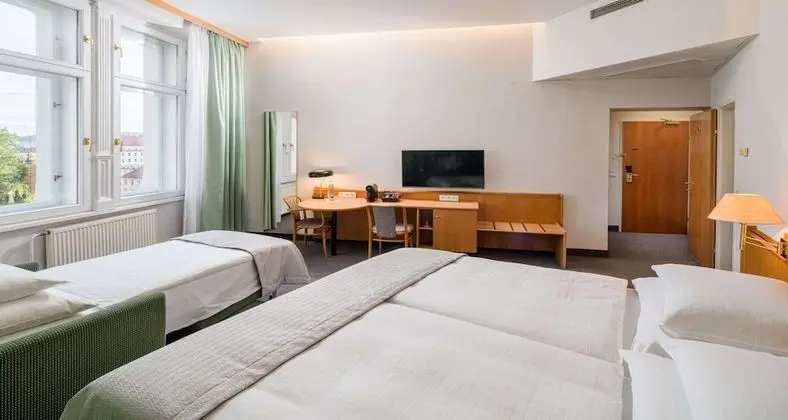Superior Oda, 1 Çift Kişilik Yatak ve Çekyat, Küvet (with Sofabed)