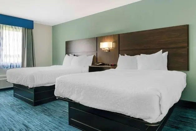 Standard Oda, 2 Büyük (Queen) Boy Yatak, Sigara İçilmez, Buzdolabı