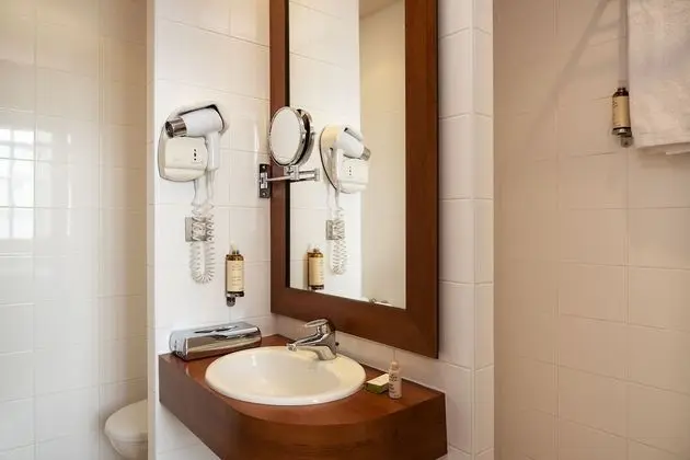 Standard Oda, 1 Tek Kişilik Yatak, Sigara İçilmez